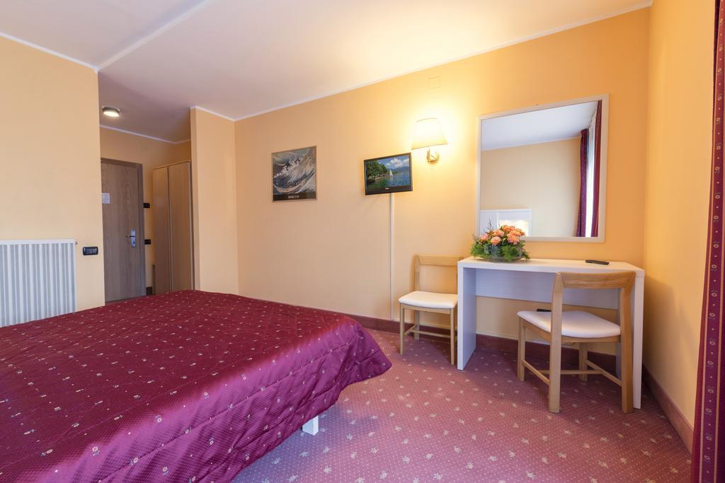 Hotel Bavaria Левико Терме Екстериор снимка